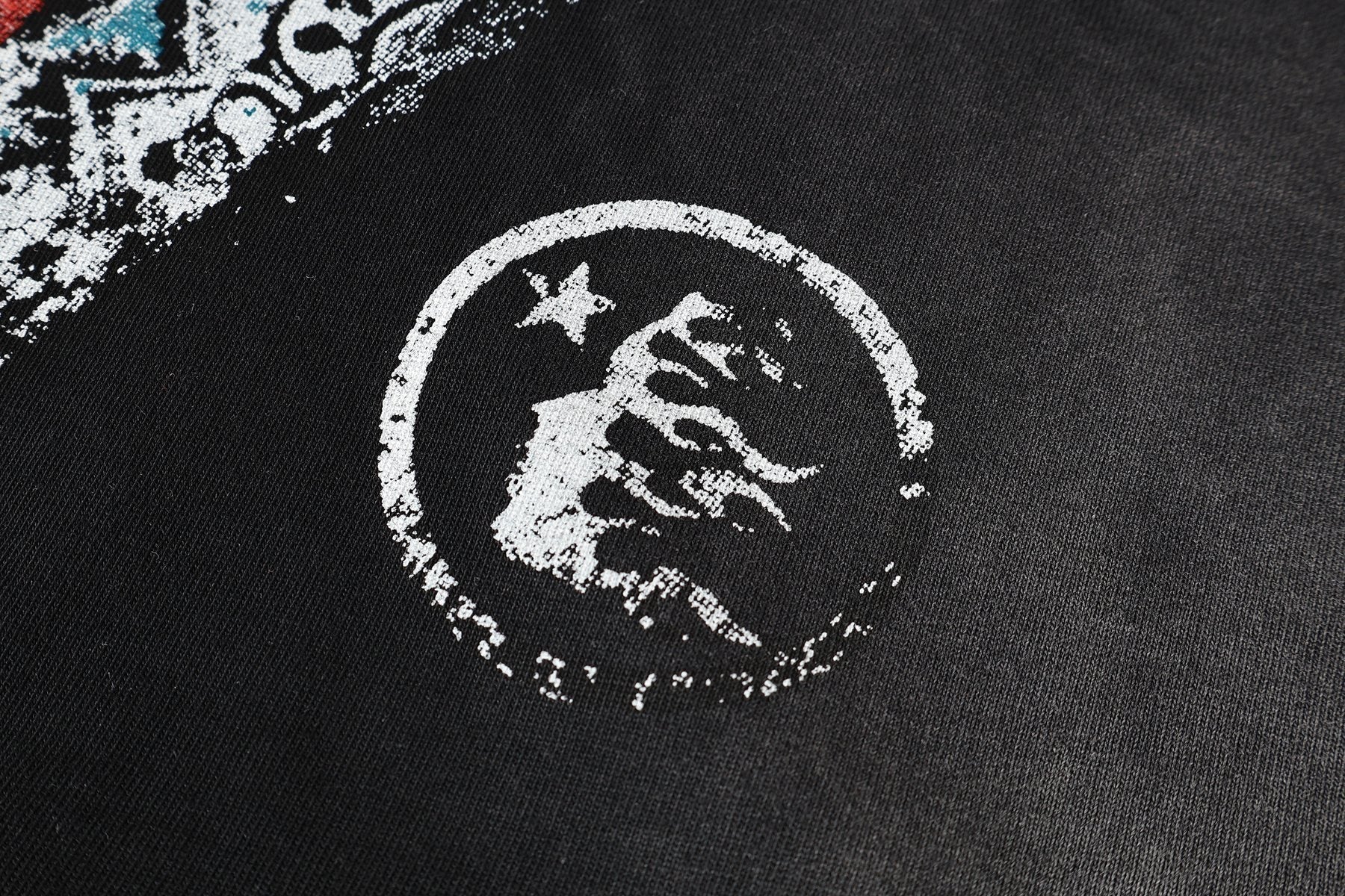 Hellstar Tour Graphic Distressed Short-Sleeve T-Shirt — detail