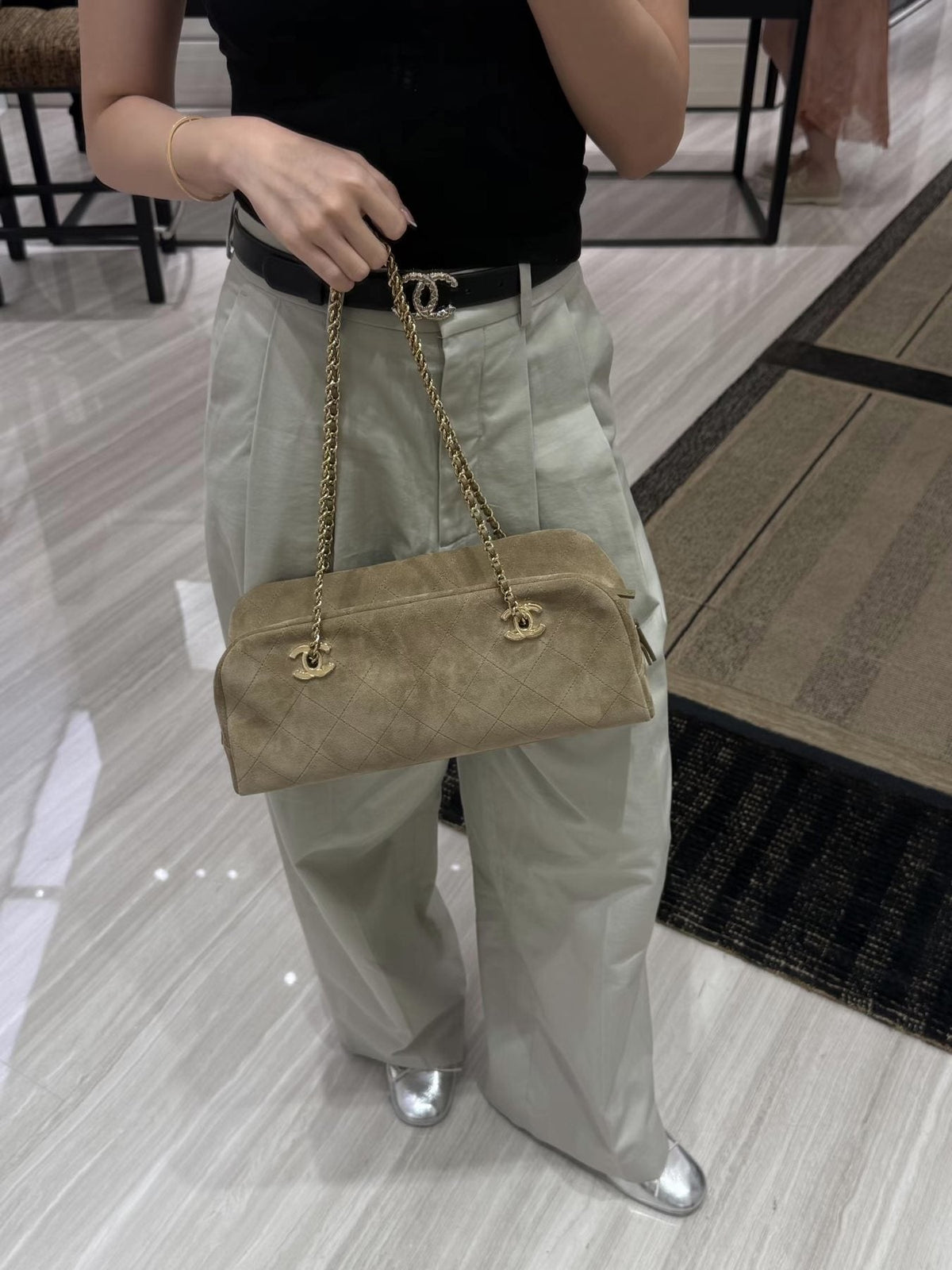 Chanel Rounded Baguette Chain Shoulder Bag — model