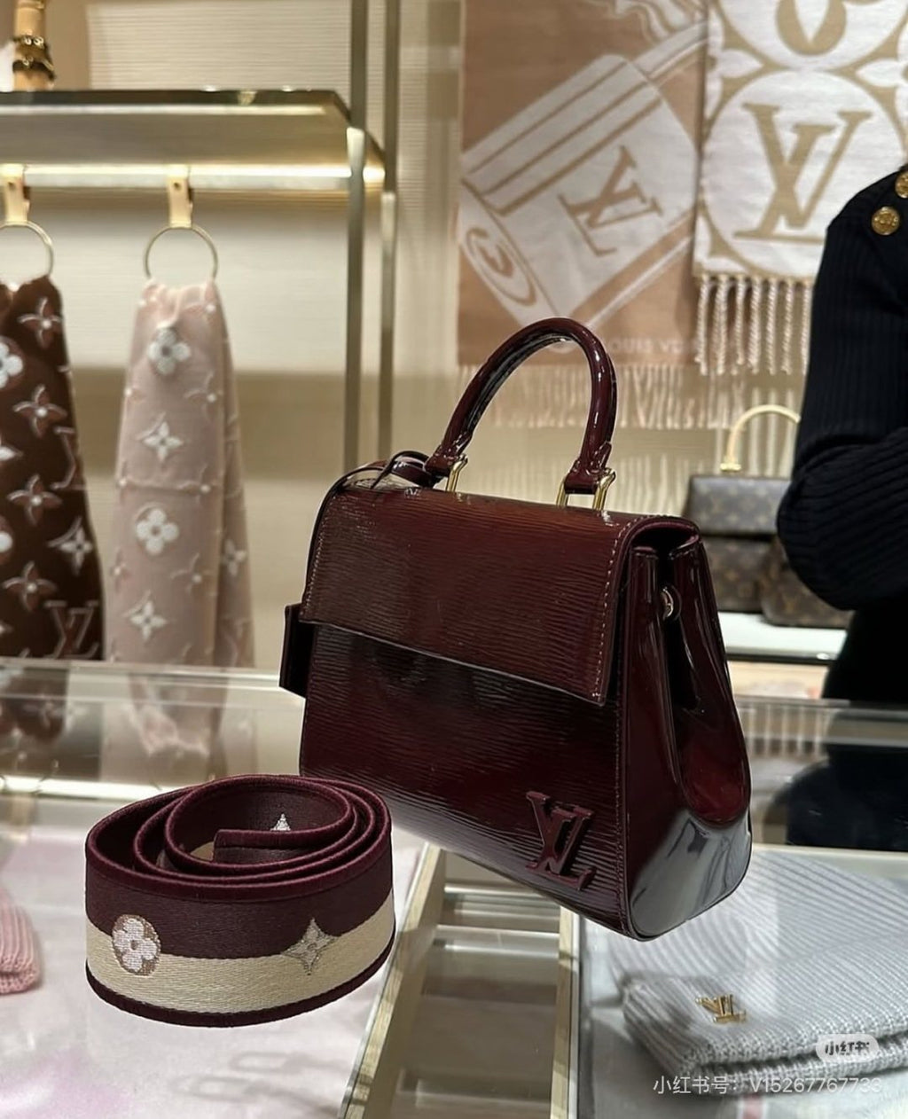 Louis Vuitton Cluny BB Glossy Textured Top-Handle Bag — side