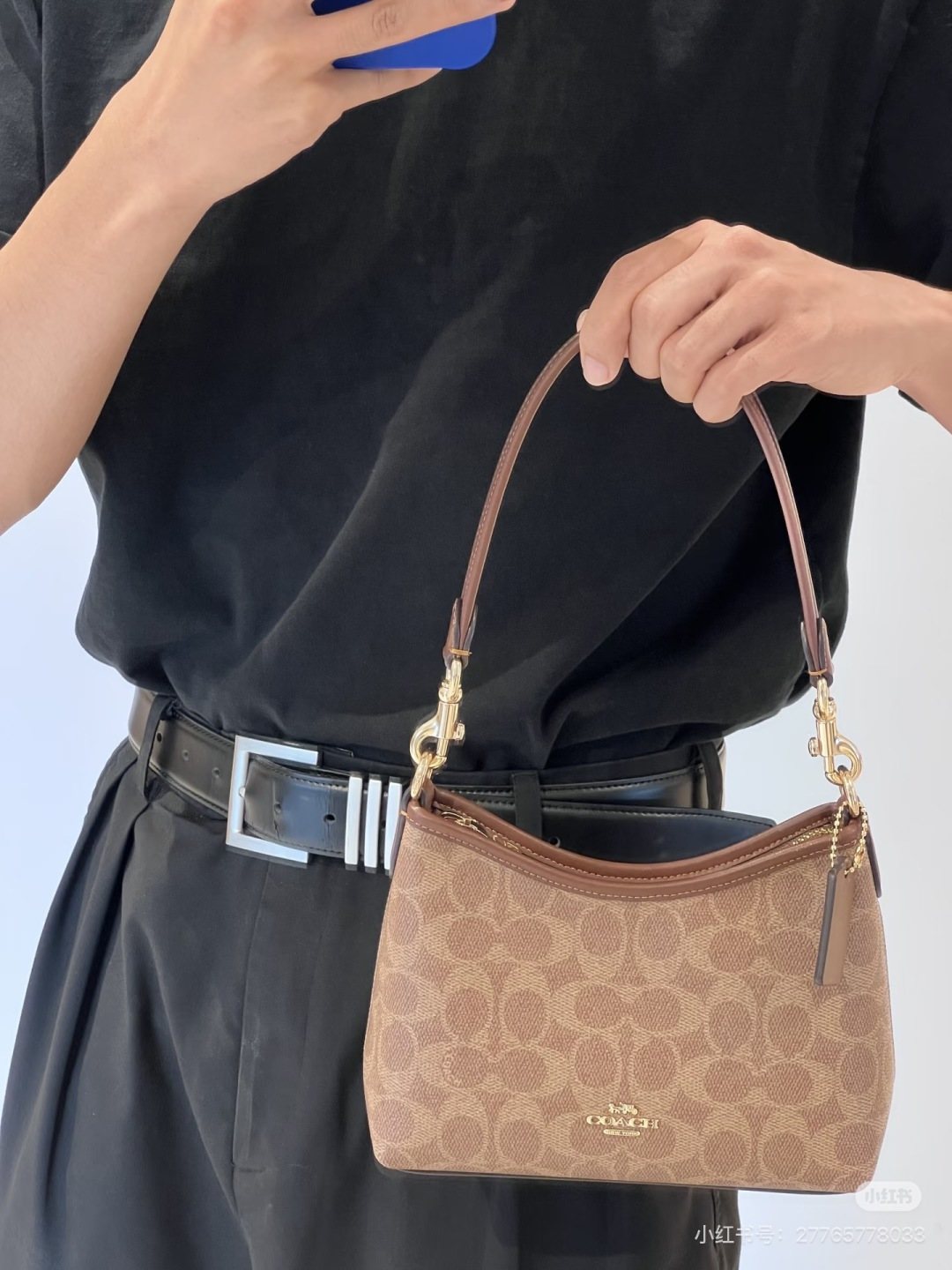 Coach Laurel Signature Hobo Bag — model