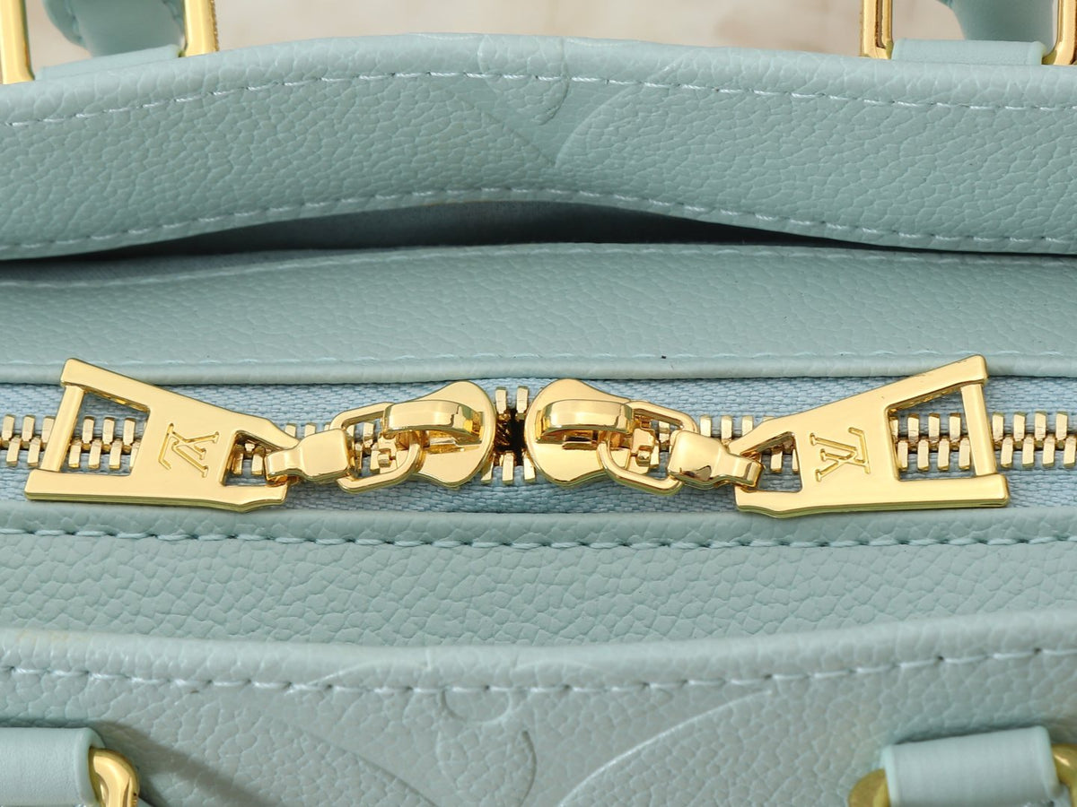 Louis Vuitton OnTheGo East West Monogram Empreinte Tote — detail