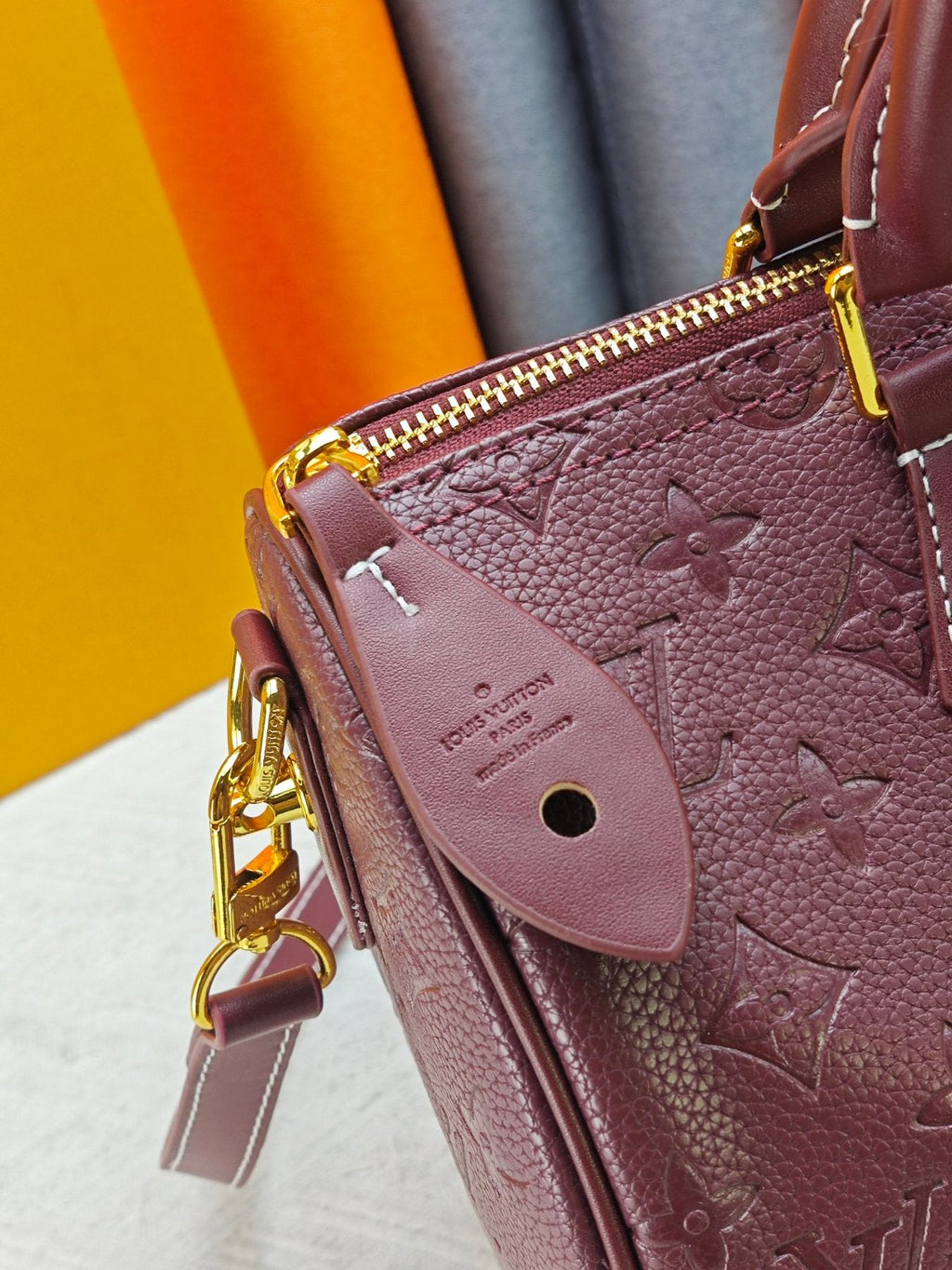 Louis Vuitton Speedy Bandoulière Burgundy Embossed Monogram Bag — detail