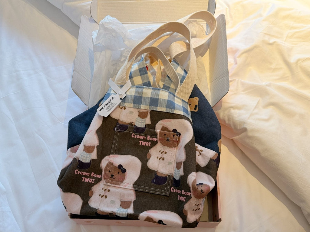 TWOI Bear-Print Checked-Trim Tote Bag — side