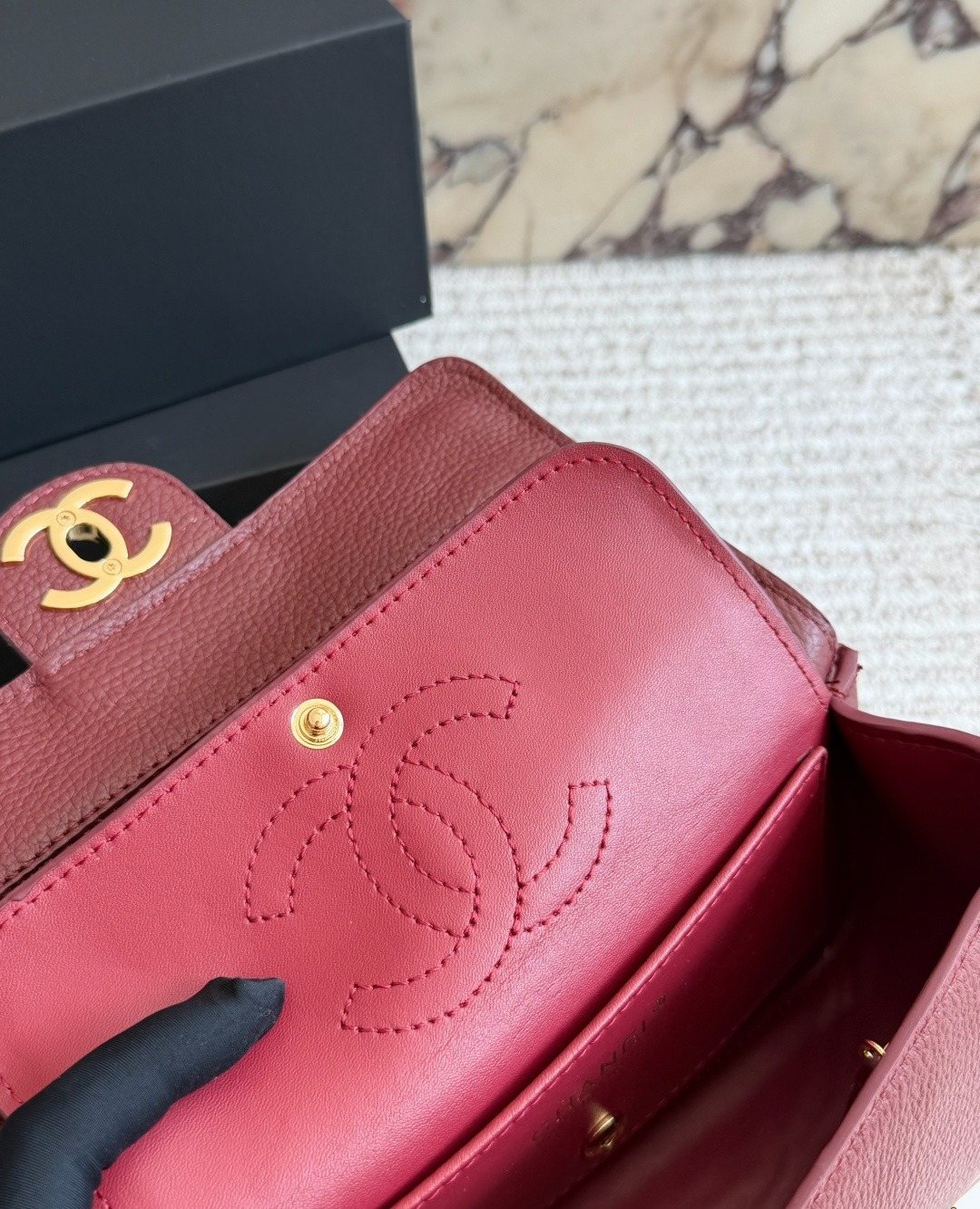 Chanel Maxi Flap Leather Shoulder Bag — detail