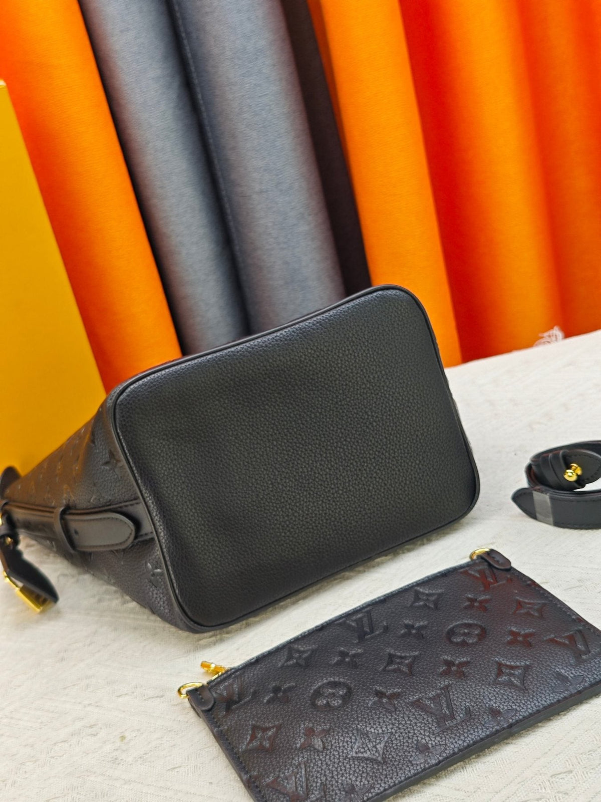 Louis Vuitton All In Monogram Bucket Bag — detail
