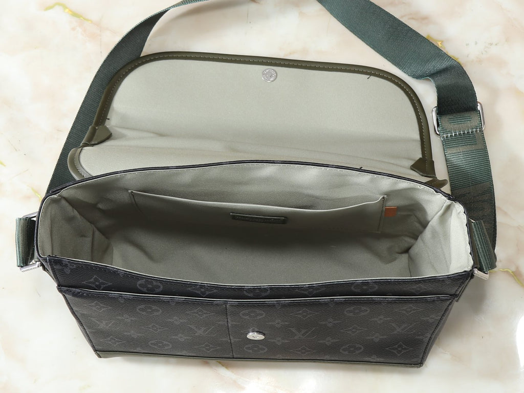 Louis Vuitton Courrier Monogram Eclipse Messenger Bag — detail