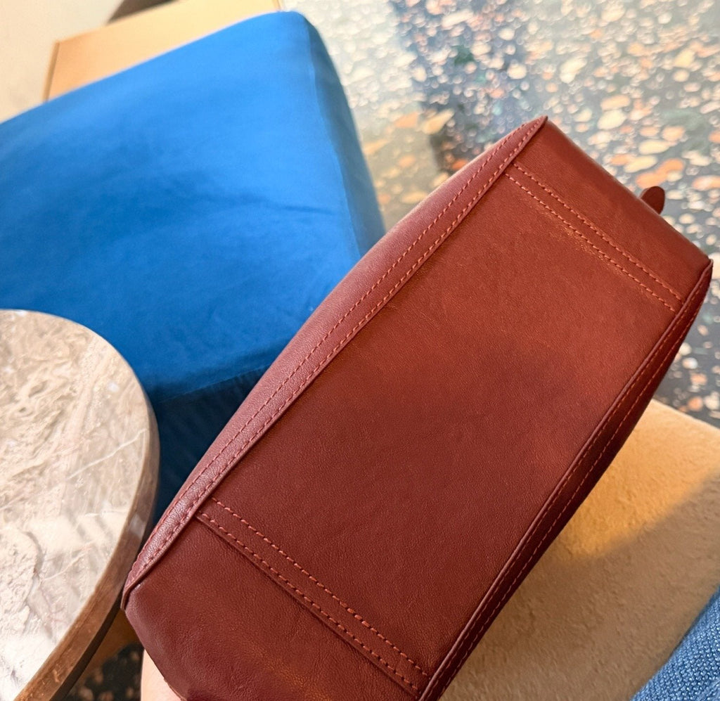 Miu Miu Vivant Bowling Bag — detail
