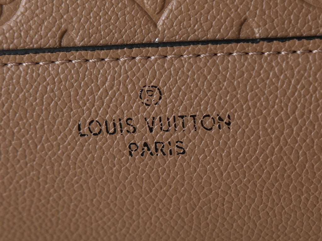 Louis Vuitton Neo Alma Empreinte Top-Handle Bag — detail