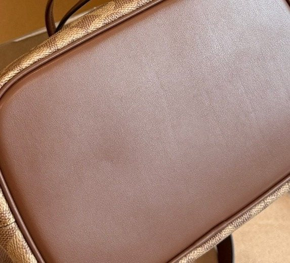 Coach Drawstring Bucket Bag — detail