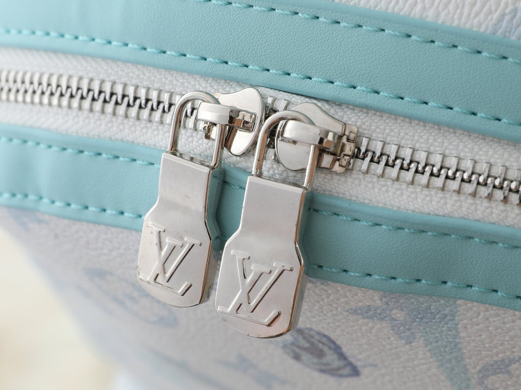 Louis Vuitton Discovery Monogram Backpack — detail