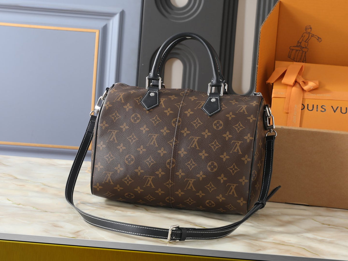Louis Vuitton Speedy Bandoulière Monogram Pocket Bag — back