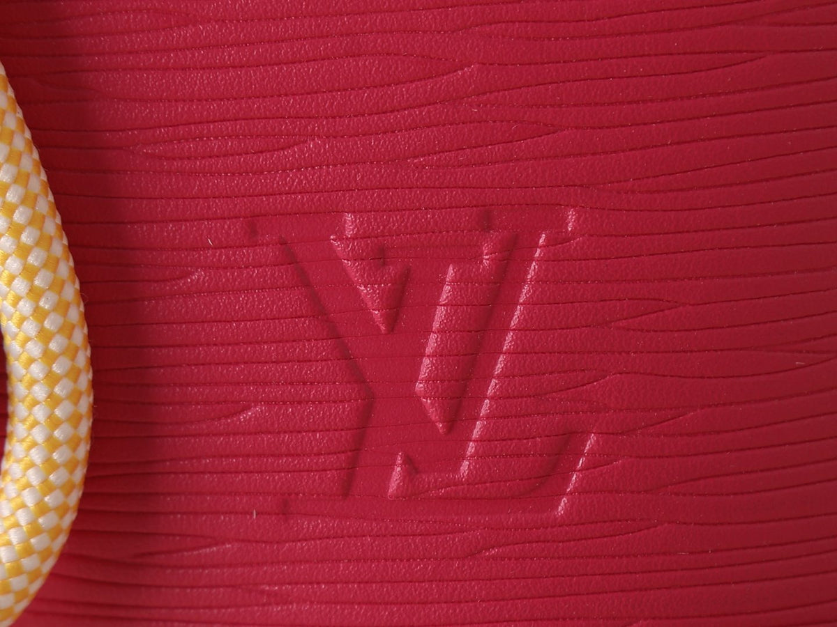 Louis Vuitton Epi Rainbow Alma BB Bag — detail