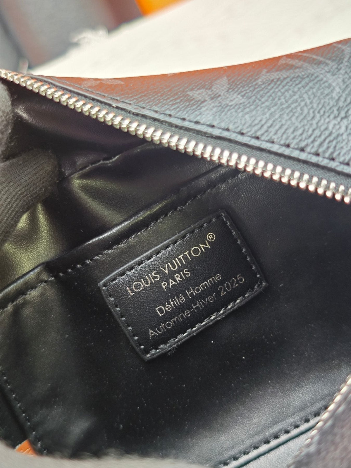 Louis Vuitton Locker Dopp Kit Cargo Toiletry Bag — detail