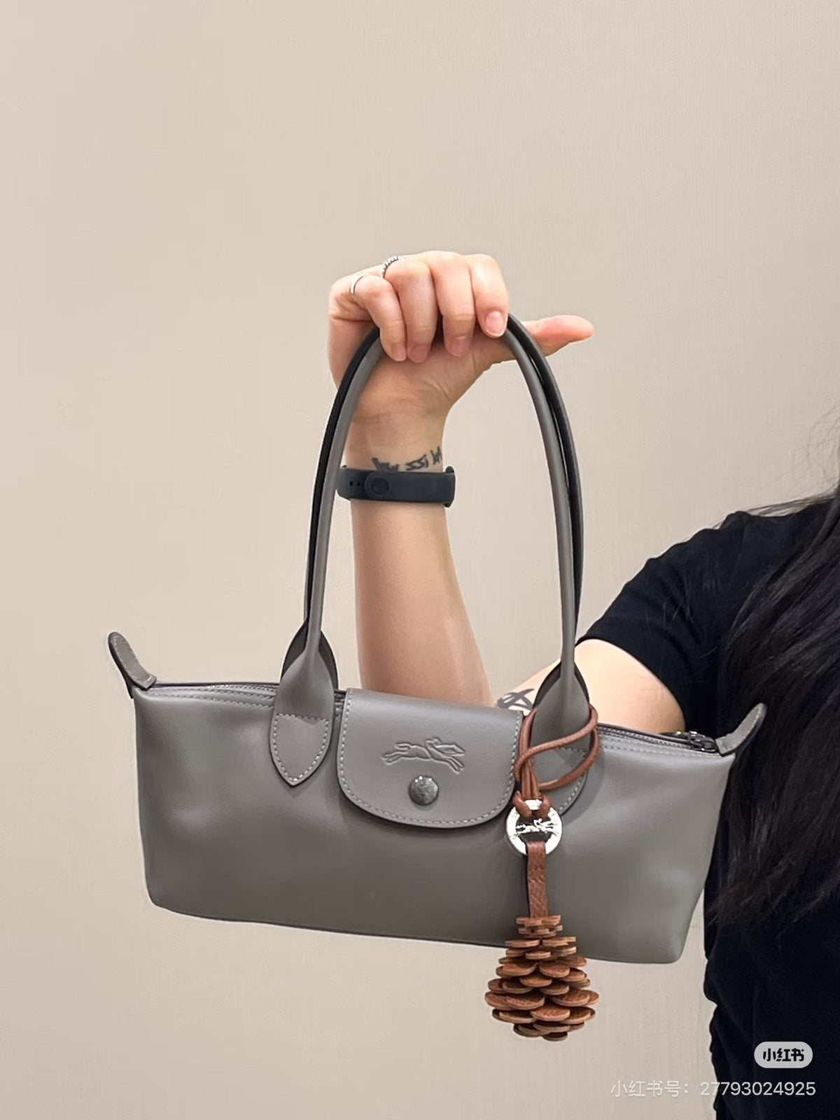 Longchamp Le Pliage Xtra Baguette Bag — model