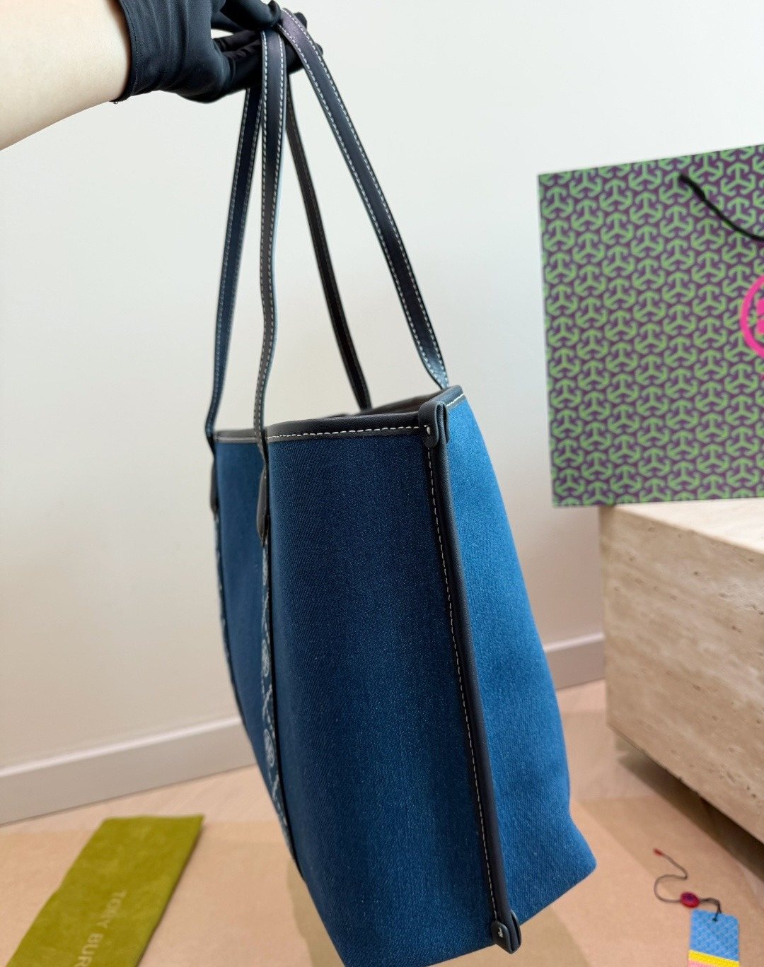 Tory Burch Patterned-Trim Shoulder Tote — side