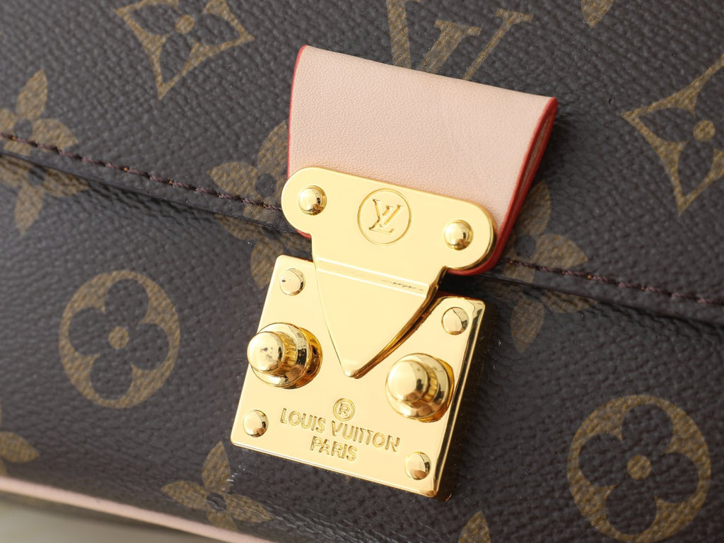 Louis Vuitton Pochette Métis Soft Crossbody Bag — detail
