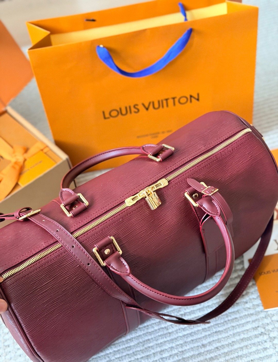 Louis Vuitton Keepall Burgundy Leather Travel Bag — detail